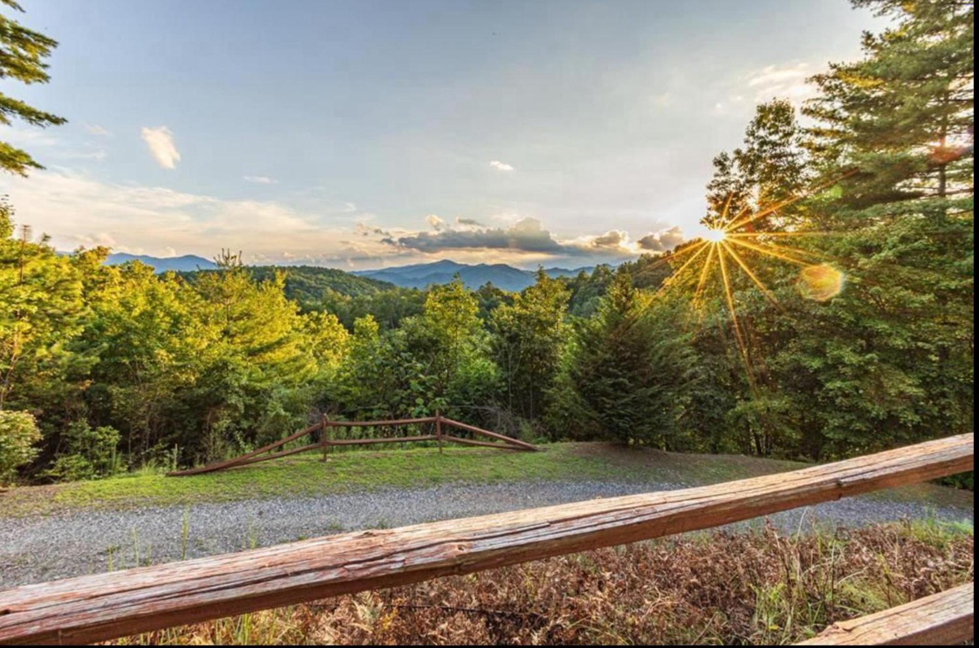 Lookout Lodge Bryson City Exterior photo